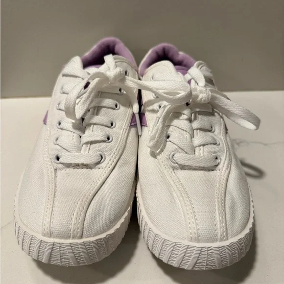 Tretorn Nylite Canvas White and Purple Lace up Sneakers - Picture 3 of 11